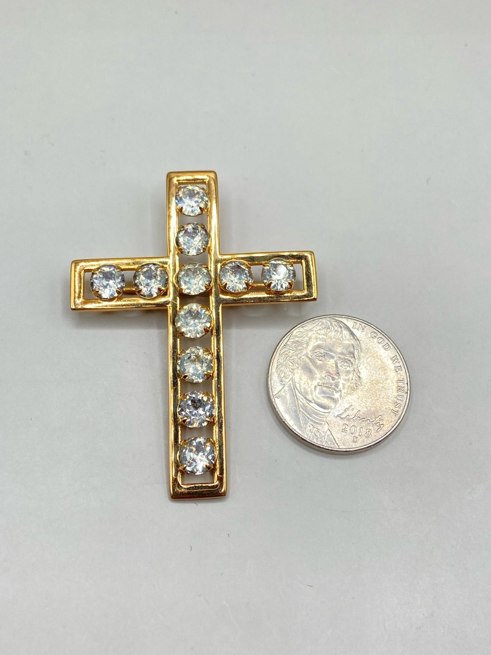 Vintage Van Dell Gold Plated Rhinestone Cross Brooch Pin - Picture 6 of 6